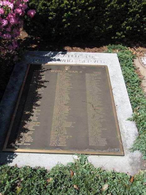 GRANBY WORLD WAR II HONOR ROLL PLAQUE