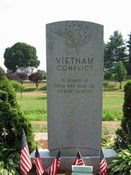 BRISTOL VIETNAM CONFLICT MEMORIAL FRONT