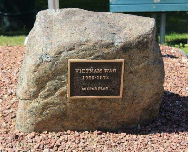 PLYMOUTH VIETNAM WAR MEMORIAL FLAGPOLE PLAQUE