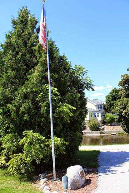 PLYMOUTH AMERICAN REVOLUTIONARY WAR MEMORIAL FLAGPOLE