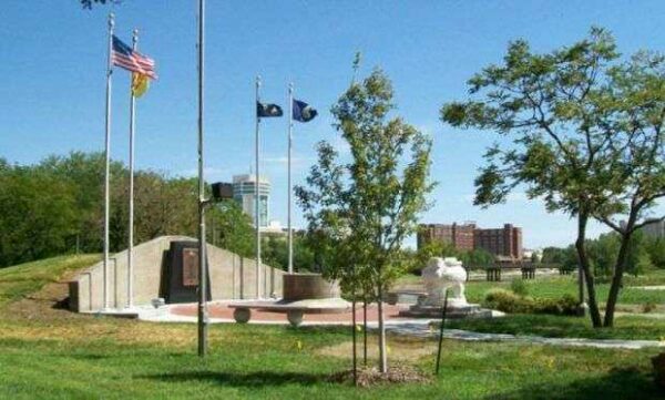 WICHITA VIETNAMESE AMERICAN MEMORIAL