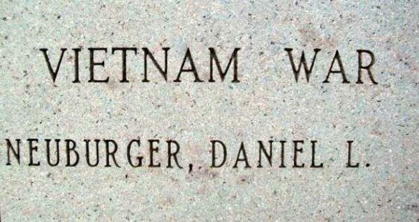 ELLIS COUNTY WAR MEMORIAL STONE D