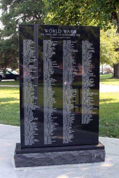 SCOTT COUNTY WAR VETERANS MEMORIAL STONE A
