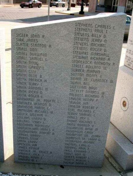 GRANT COUNTY VIETNAM WAR MEMORIAL STONE F
