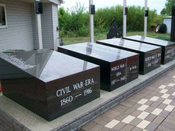 ST. ELMO AREA VETERANS MEMORIAL LEFT SIDE FRONT