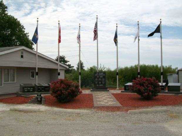 ST. ELMO AREA VETERANS MEMORIAL
