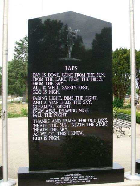 ALTAMONT VETERANS MEMORIAL DEDICATION STONE BACK