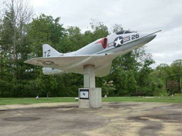 A4D-2 (A-4B) SKYHAWK MEMORIAL AIRCRAFT