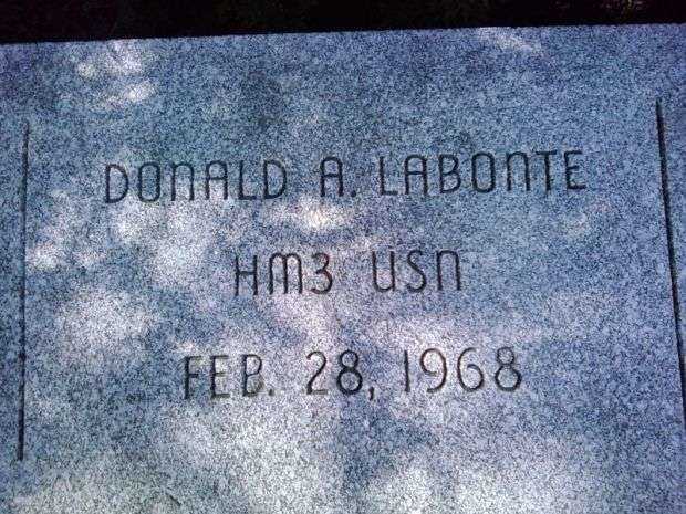 HOLYOKE VIETNAM WAR MEMORIAL HONOR STONE H