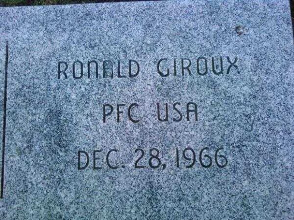 HOLYOKE VIETNAM WAR MEMORIAL HONOR STONE E