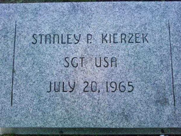 HOLYOKE VIETNAM WAR MEMORIAL HONOR STONE B