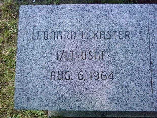 HOLYOKE VIETNAM WAR MEMORIAL HONOR STONE A