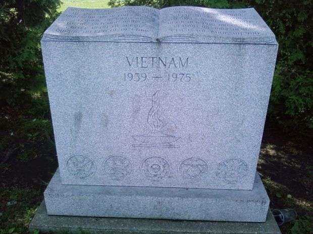 HOLYOKE VIETNAM WAR MEMORIAL CENTER STONE