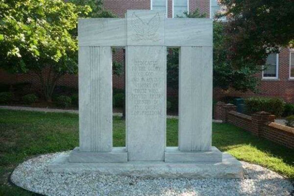 CALVERT COUNTY KOREAN AND VIETNAM WARS MEMORIAL FRONT