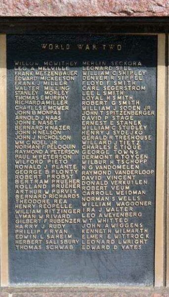 CHIPPEWA COUNTY WAR MEMORIAL PLAQUE D