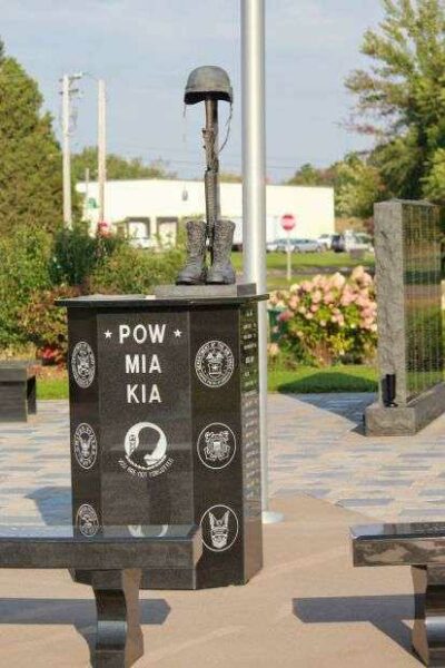 BLOOMER VETERANS POW MIA KIA MEMORIAL