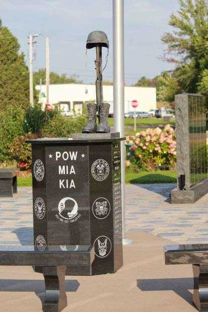 BLOOMER VETERANS POW MIA KIA MEMORIAL