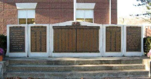 MOUNT KISCO WAR VETERANS MEMORIAL