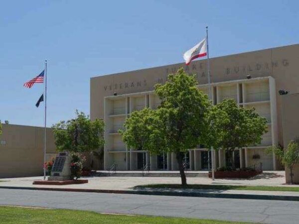 TULARE VETERANS MEMORIAL BUILDING