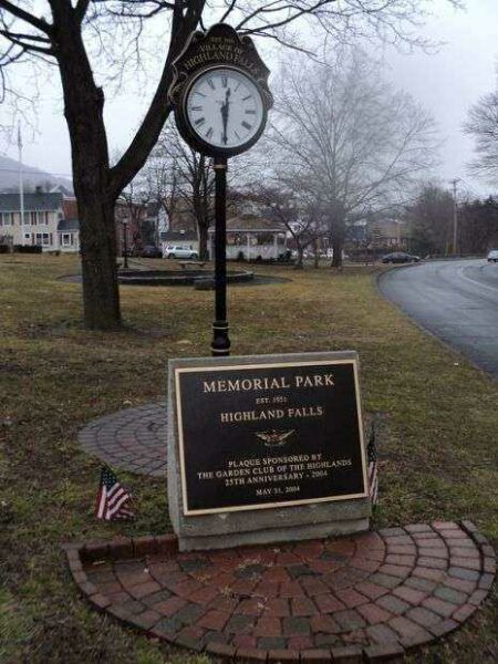 HIGHLAND FALLS MEMORIAL PARK