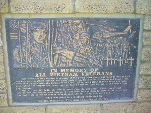 HILLCREST CEMETERY VIETNAM VETERANS MEMORIAL