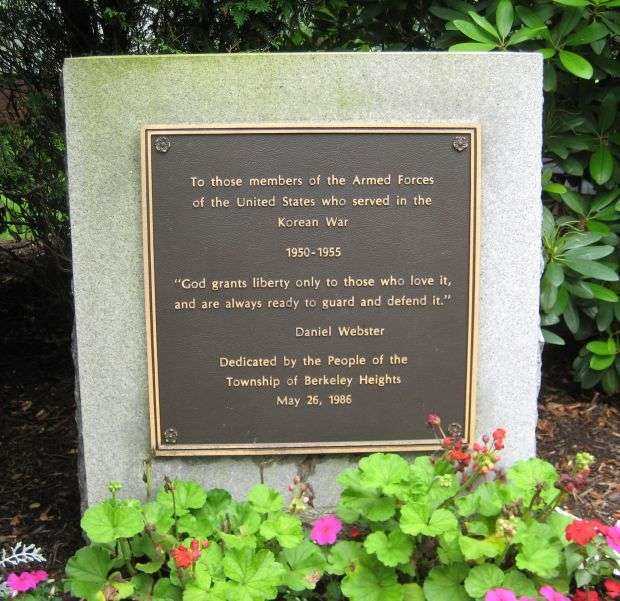 BERKELEY HEIGHTS WAR MEMORIAL PLAQUE C