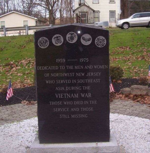 NORTHWEST NEW JERSEY VIETNAM WAR MEMORIAL FRONT