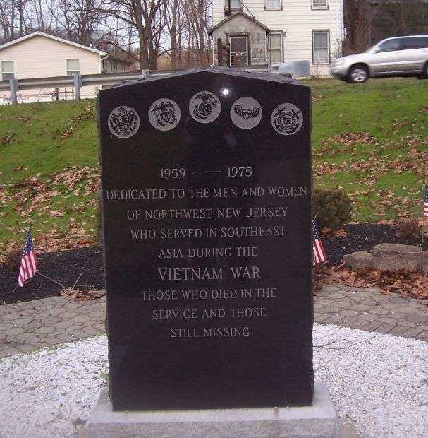 NORTHWEST NEW JERSEY VIETNAM WAR MEMORIAL FRONT