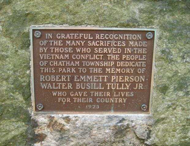 CHATHAM TOWNSHIP VIETNAM VETERANS MEMORIAL PARK PALQUE