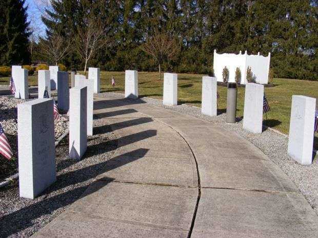 MERCER COUNTY VIETNAM VETERANS MEMORIAL SMALL STONES