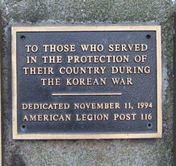 EDGEWATER WORLD WAR I MEMORIAL BACK KOREAN WAR PLAQUE