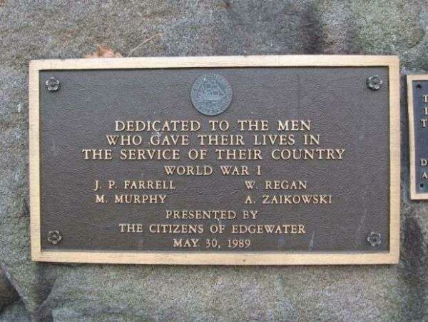 EDGEWATER WORLD WAR I MEMORIAL BACK HONOR ROLL PLAQUE A