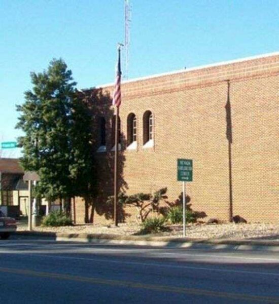 FARM & HOME SAVINGS VETERANS MEMORIAL FLAGPOLE