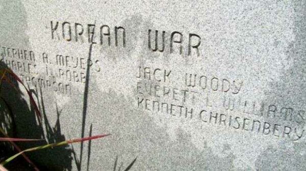 VERNON COUNTY WAR MEMORIAL HONOR ROLL STONE P