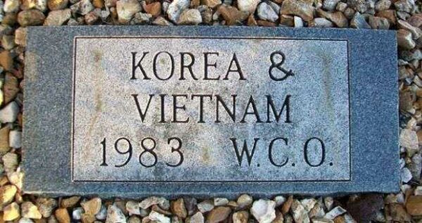 SAINT CLAIR COUNTY VETERANS MEMORIAL STONE B