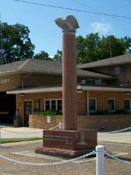 WENTZVILLE VIETNAM VETERANS MEMORIAL