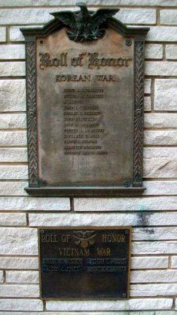 CARTHAGE KOREAN WAR AND VIETNAM WAR ROLL OF HONOR MEMORIAL PLAQUE