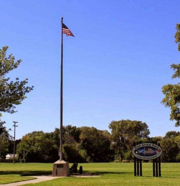 32ND DIVISION MEMORIAL FLAGPOLE