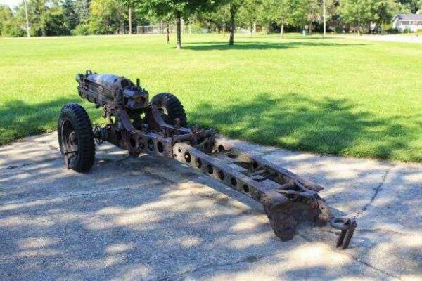 32ND DIVISION MEMORIAL 15MM HOWITZER