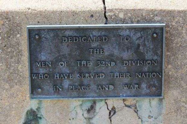 32ND DIVISION MEMORIAL FLAGPOLE PLAQUE