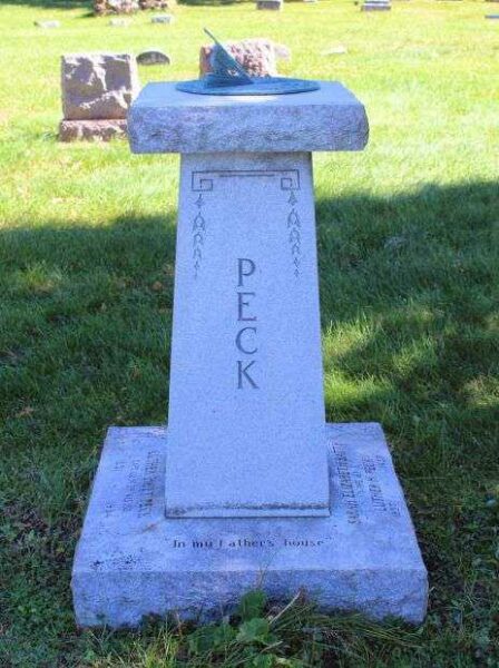CAPT. LUTHER HOYT PECK MEMORIAL SUNDIAL