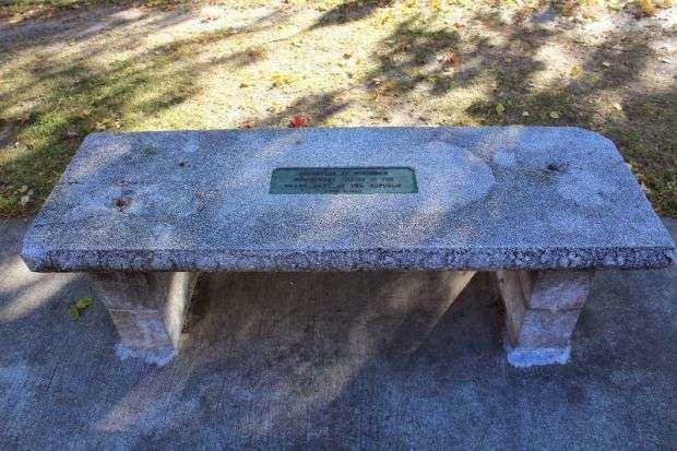 WISCONSIN DEPT OF LADIES OF G.A.R. MEMORIAL BENCH