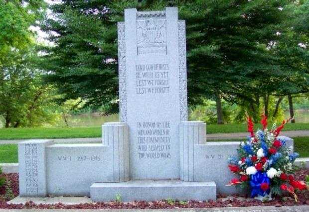 WASHINGTON COUNTY WAR MEMORIAL CENTER STONE