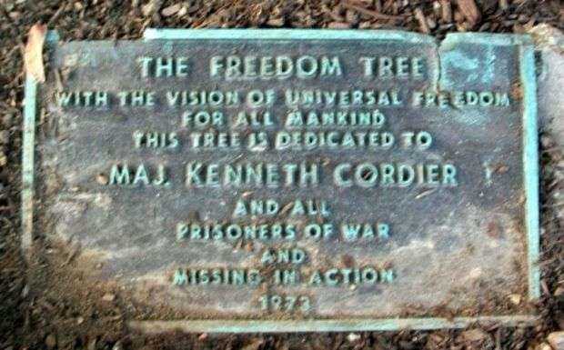 MAJ. KENNETH CORDER FREEDOM TREE MEMORIAL PLAQUE