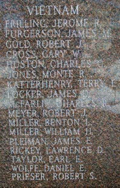 SHELBY COUNTY KOREAN AND VIETNAM WARS MEMORIAL HONOR ROLL STONE B