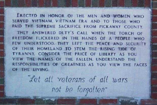 PICKAWAY COUNTY VIETNAM VETERANS MEMORIAL DEDICATION STONE