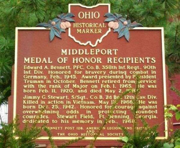 MIDDLEPORT MEDAL OF HONOR RECIPIENTS MEMORIAL MARKER