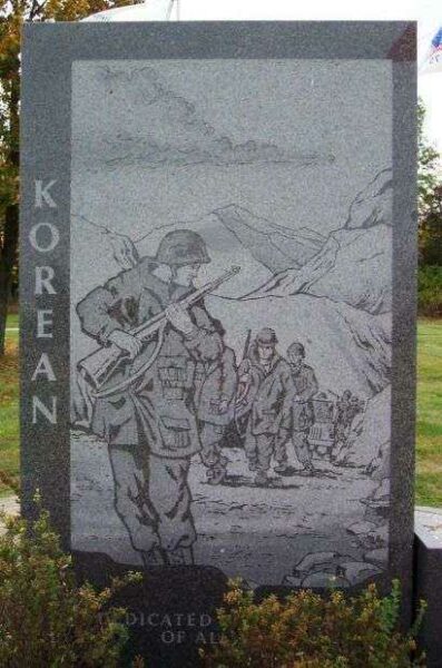 SUNSET CEMETERY WAR MEMORIAL FRONT