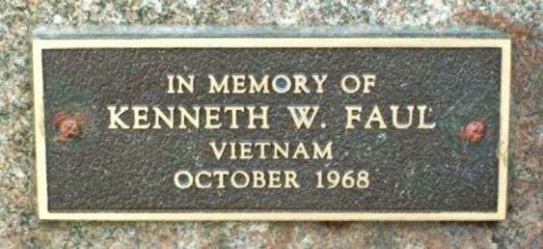 IN MEMORY OF KENNETH W. FAUL WAR MEMORIAL PLAQUE