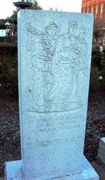 NELSONVILLE WAR VETERANS MEMORIAL LEFT STONE
